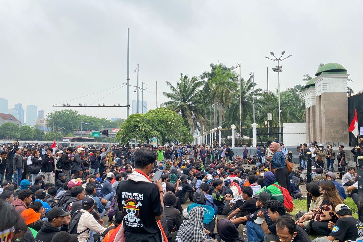 27 Agustus Bukan Demo Biasa, Apa yang Dituntut Massa?